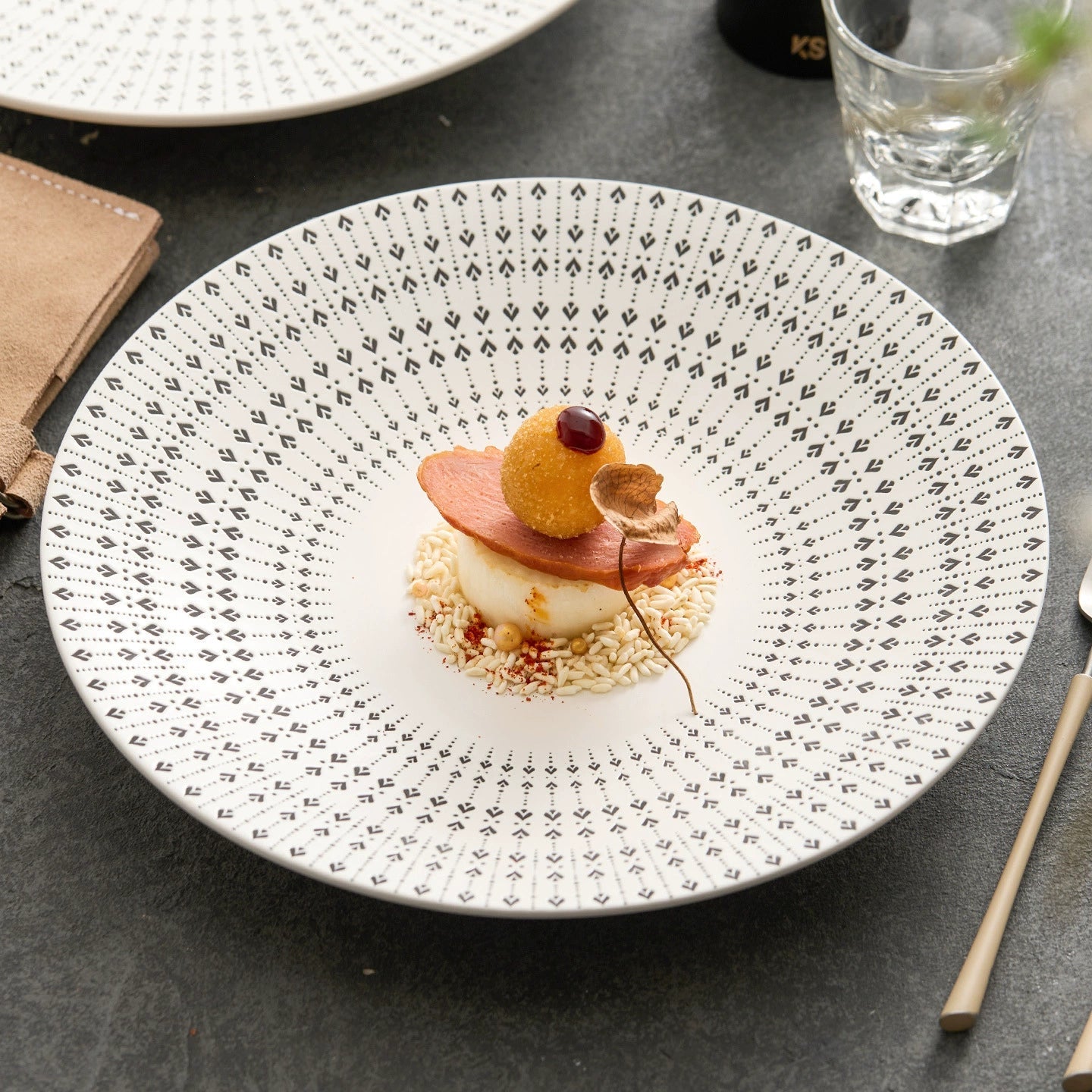 White Glazed Ceramic Dinner Plate – Heart Pattern Design