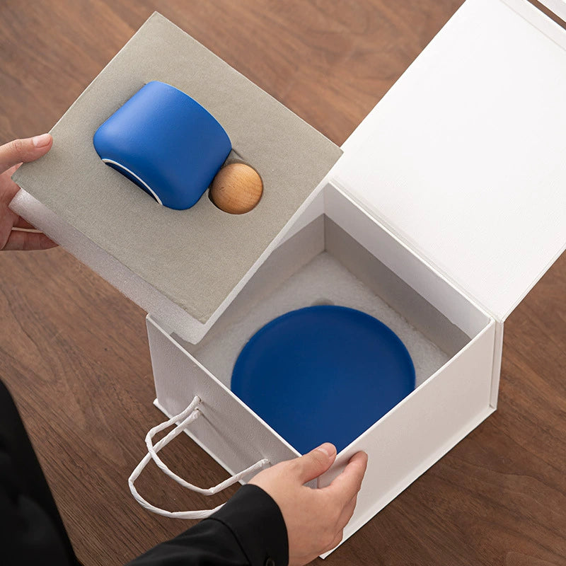 Creative Handle Ceramic Mug & Saucer – Nordic Style Gift Set